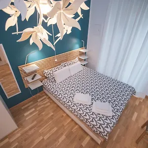 Itiseasy 1 E 2 Private , Palermo Italien