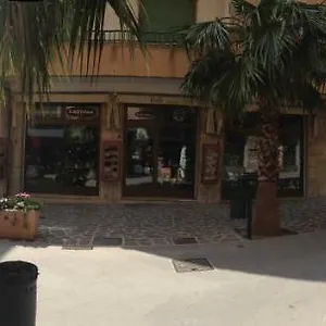https://appartamento-regonini.hotelitalianriviera.com